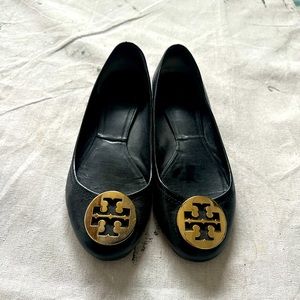Tory Burch Chelsea Flat Black 8.5 -SOLD